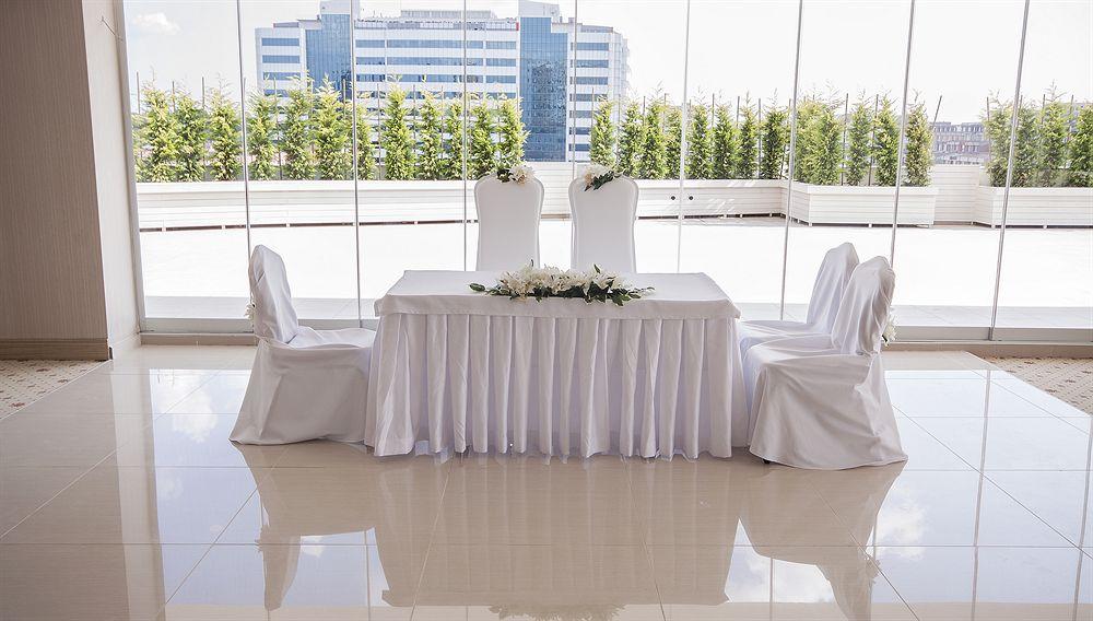 Hotel Golden Way Giyimkent Estambul Exterior foto