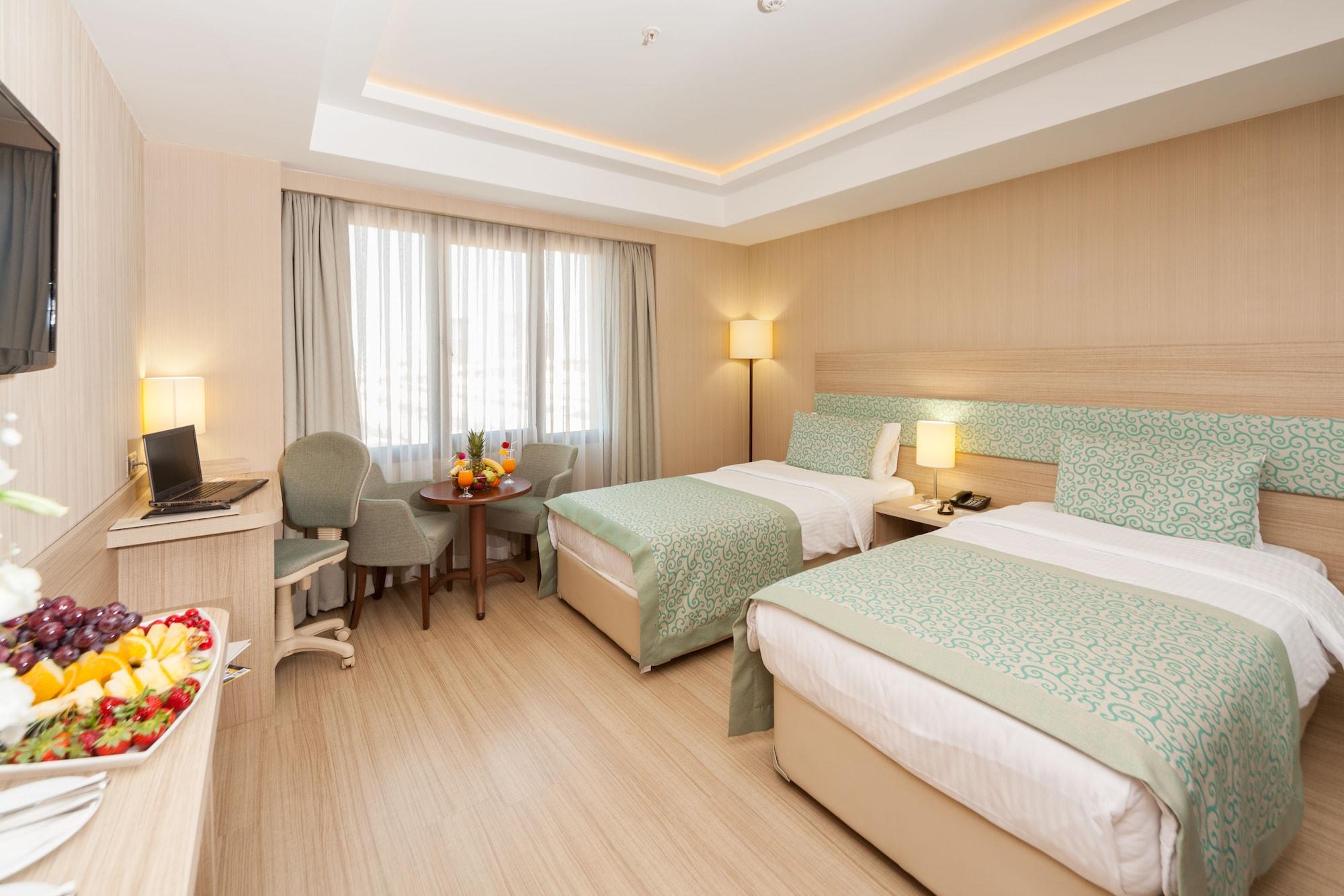 Hotel Golden Way Giyimkent Estambul Exterior foto