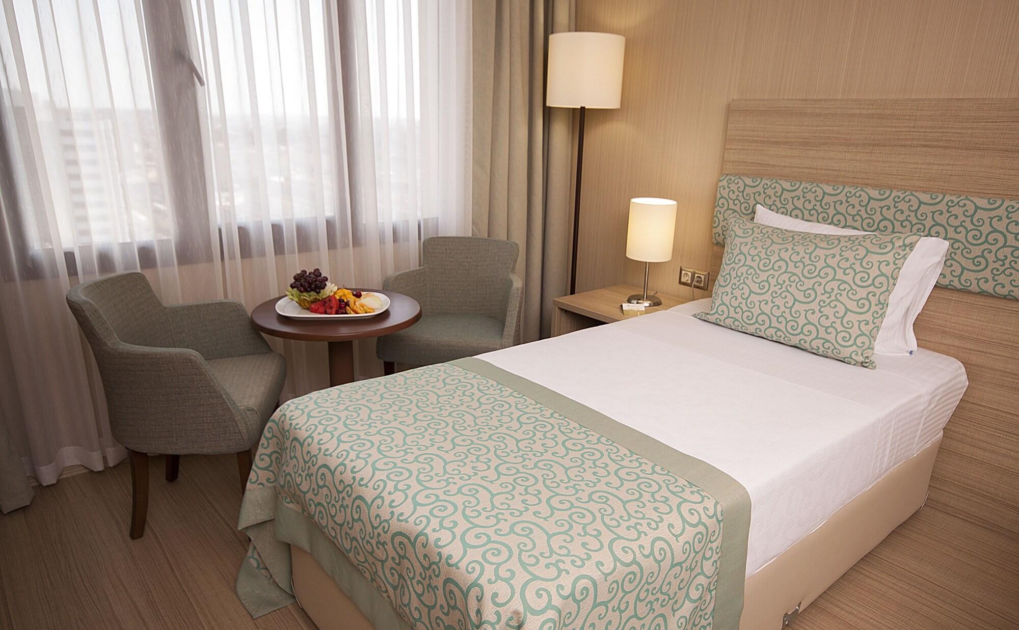 Hotel Golden Way Giyimkent Estambul Exterior foto
