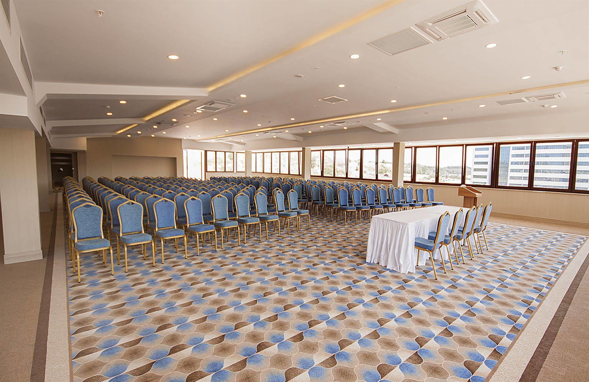 Hotel Golden Way Giyimkent Estambul Exterior foto